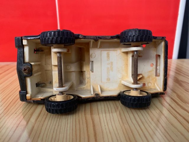 Camión grúa buddy L