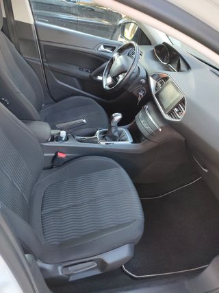 Peugeot 308 2017