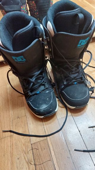 tabla snowboard mujer Atomic fijata Drake botas Dc