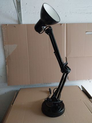 LAMPADA DA SCRIVANIA.