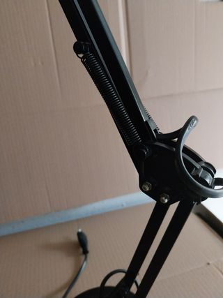 LAMPADA DA SCRIVANIA.