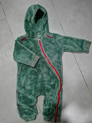 Pack 62cm de buzo y chaqueta (3-6m)