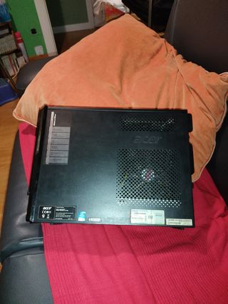 torre pc Acer aspire ax3812 (leer)