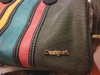 Bolso marca desigual 