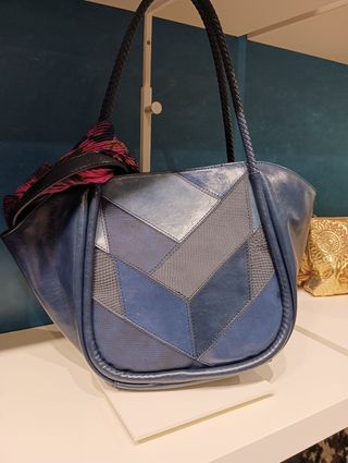Nuevo, Bolso Desigual.