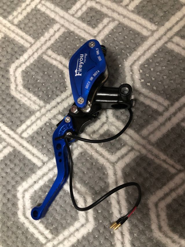 Embrague hidráulico azul