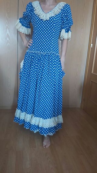 vestido sevillana