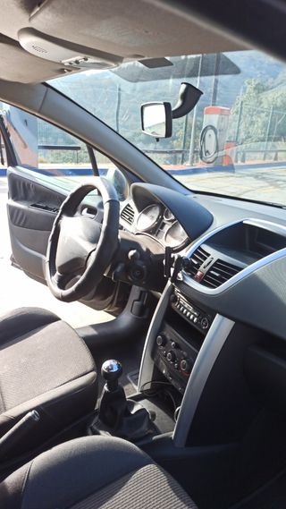 Peugeot 207 2011 PEGATINA C