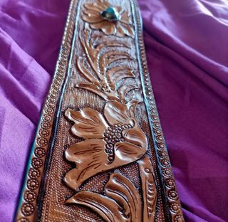 Aromacuir..el arte en cuero bolso,cartera,pulsera,