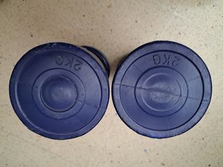 par de  mancuernas de 2 kilos