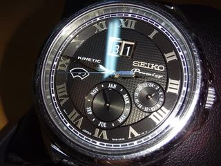 Seiko Premier Kinetic Perpetual SNP041 