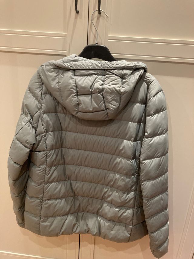 Uniqlo chaqueta de plumas Ultralight Down M