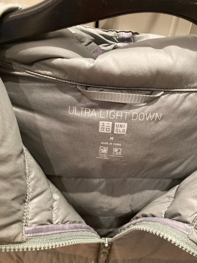 Uniqlo chaqueta de plumas Ultralight Down M