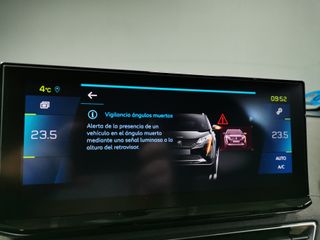 Peugeot 3008 HYBRID4 GT EAT8 300CV