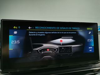 Peugeot 3008 HYBRID4 GT EAT8 300CV