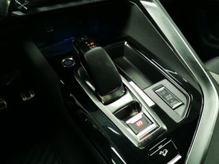 Peugeot 3008 HYBRID4 GT EAT8 300CV