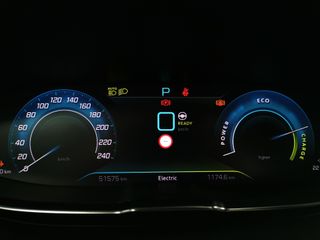 Peugeot 3008 HYBRID4 GT EAT8 300CV