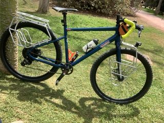 Bicicleta gravel bikepacking riverside touring 520