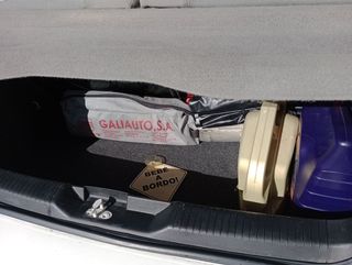 Volkswagen Lupo año 2000