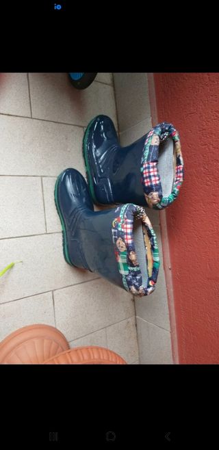 stivaletti per la pioggia