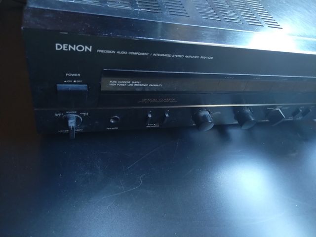 Amplificador Denon PMA-520