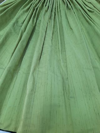 Falda vestimenta castellonera ó regional.