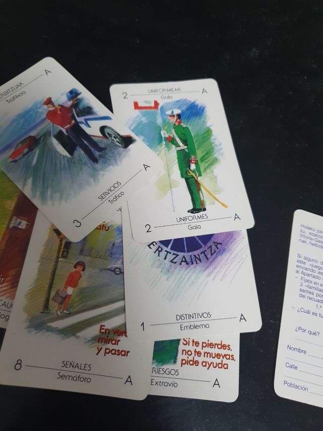 baraja de cartas de la ertzaina, policía vasca