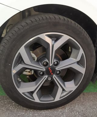 Llantas 17 Ceed 2021 + neumáticos Michelin Primacy