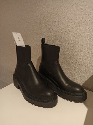 Botas n37 Nuevas