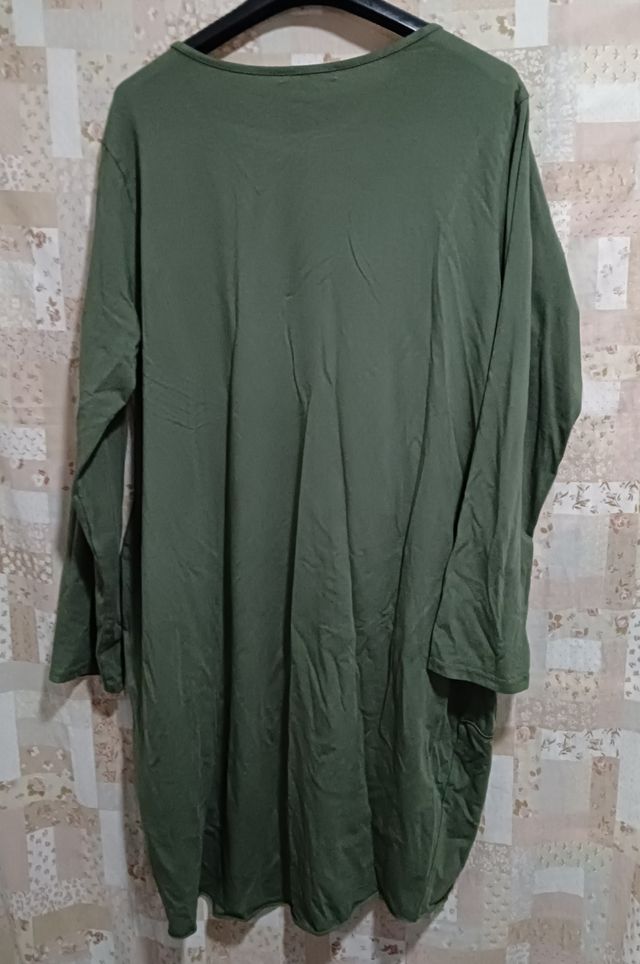 Nuevo A Estrenar. Vestido dibujo corazones colores