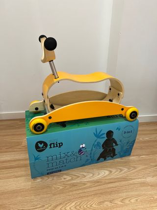 Andador balancín Mini Flip Wishbone Yellow