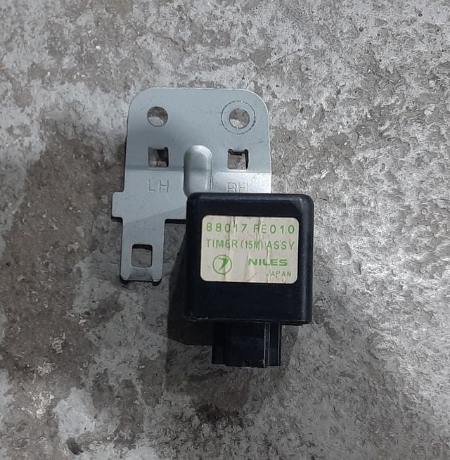 Temporizador cierre de puertas Subaru Impreza