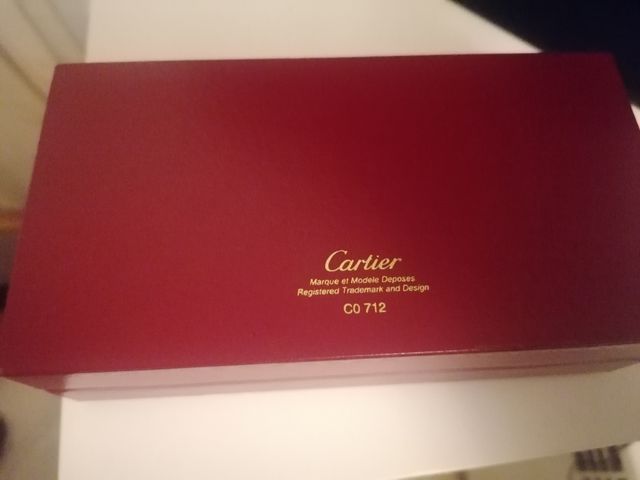 estuche gafas Cartier 