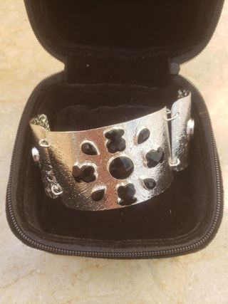 Pulsera Tous de plata.