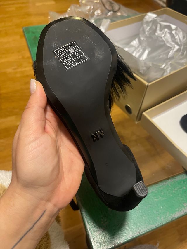 Zapatos tacón talla 36 sin usar