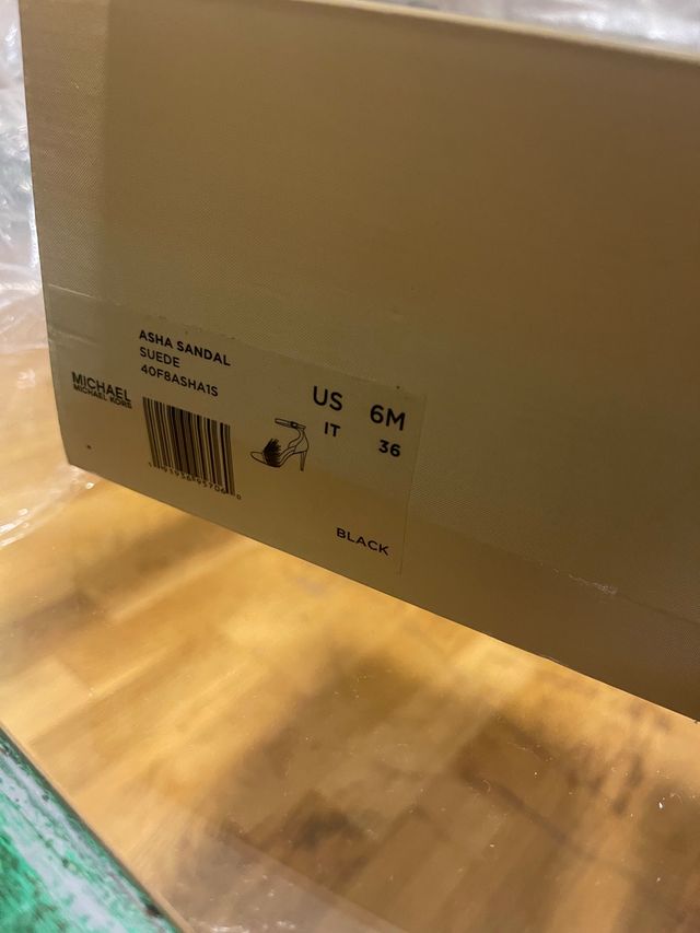 Zapatos tacón talla 36 sin usar