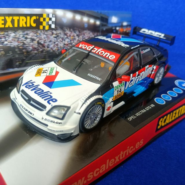 Miniature Provence Miniatures 1/43 – Opel Vectra GTS V8 Valvoline DTM 2004 #14