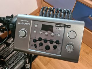 Bateria electrònica.