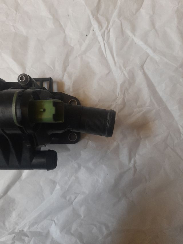 Caja Termostato 1,6 HDI TDCI