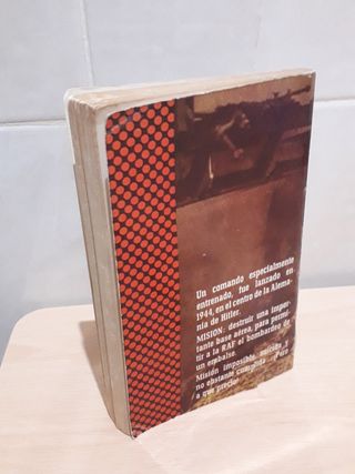 Comando 44. Novela bélica de Piet Legay