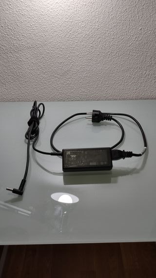 ORDENADOR PORTÁTIL HP PAVILION TACTIL + FUNDA