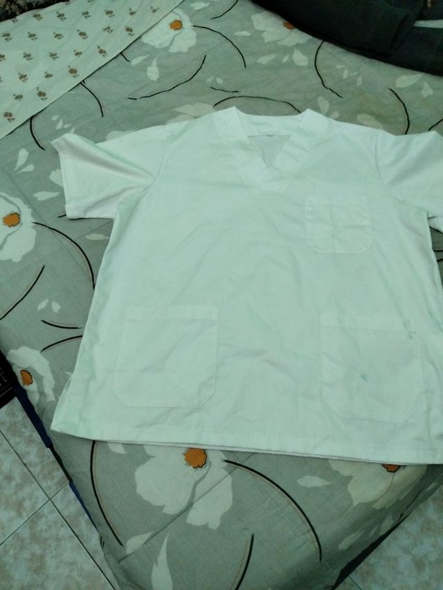 BATA DE MASAJISTA TALLA XL