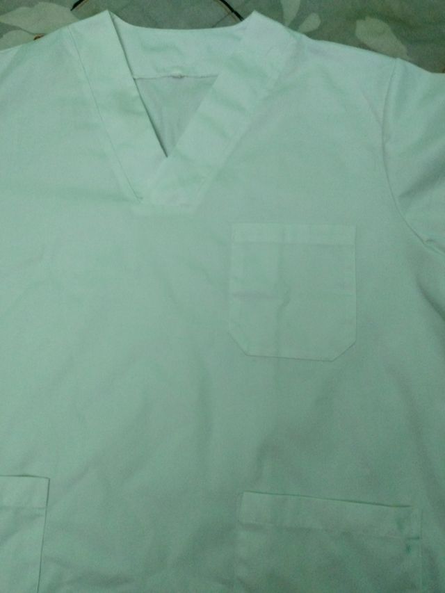 BATA DE MASAJISTA TALLA XL