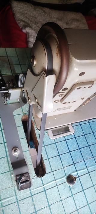 maquina de coser cuero