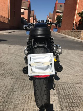 BMW R80 RT Cafe Racer totalmente homologada