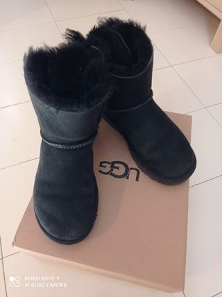 Ugg n 36