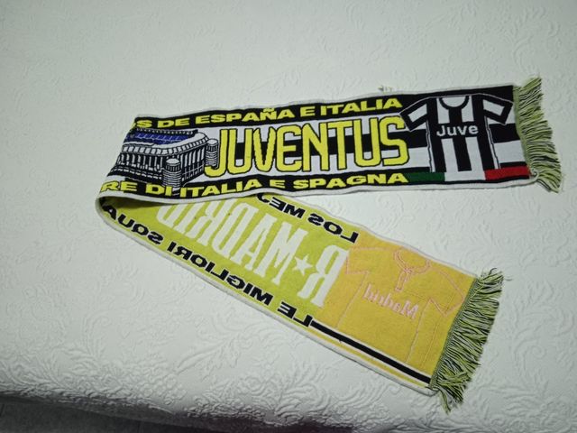 Bufanda Real Madrid-Juventus.