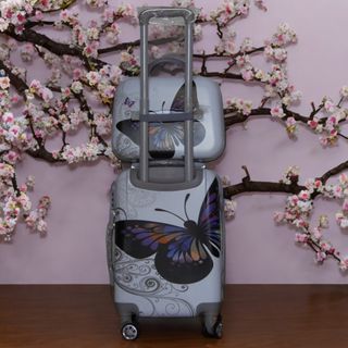 Maleta cabina + neceser 40 €