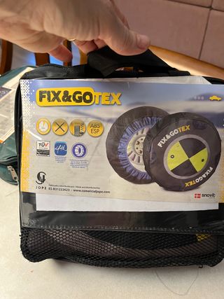 Chaussettes Neige Tourisme FIX & GO TEX J - Taille 215/65-16 - Idéal Véhicules Non Chaînables