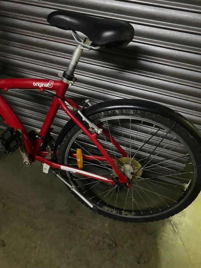 Bicicleta paseo roja btwin 